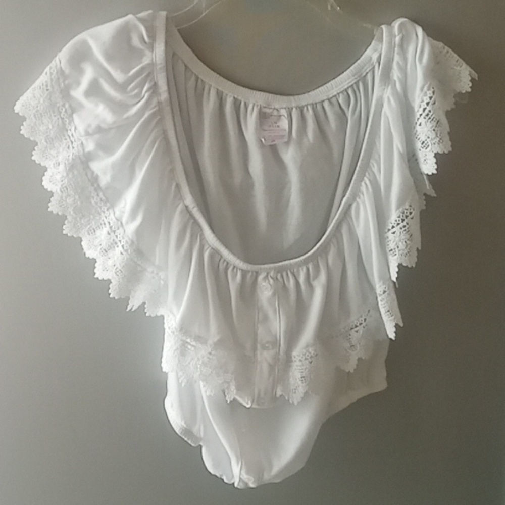No Boundaries size large (SKU N63) - Picture 1 of 1